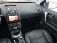 Nissan Qashqai  2.0 