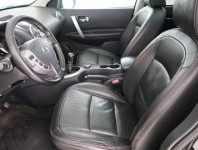 Nissan Qashqai  2.0 