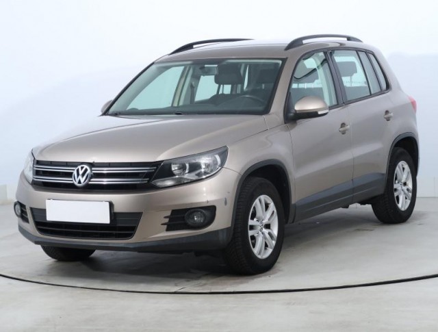 Volkswagen Tiguan  2.0 TDI 