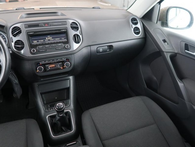 Volkswagen Tiguan  2.0 TDI 