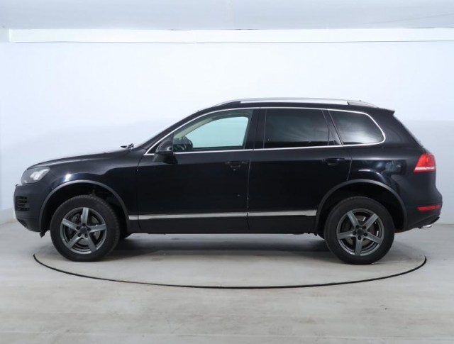 Volkswagen Touareg  3.0 TDI 