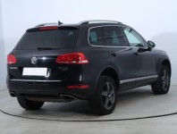 Volkswagen Touareg  3.0 TDI 