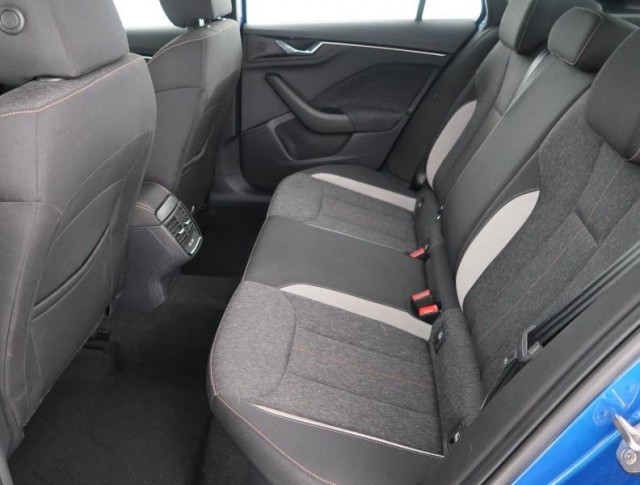 Škoda Kamiq  1.0 TSI 