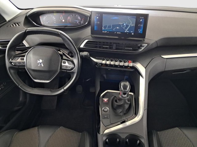 Peugeot 5008  PureTech 130 
