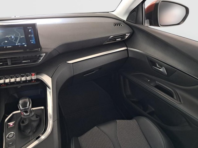 Peugeot 5008  PureTech 130 