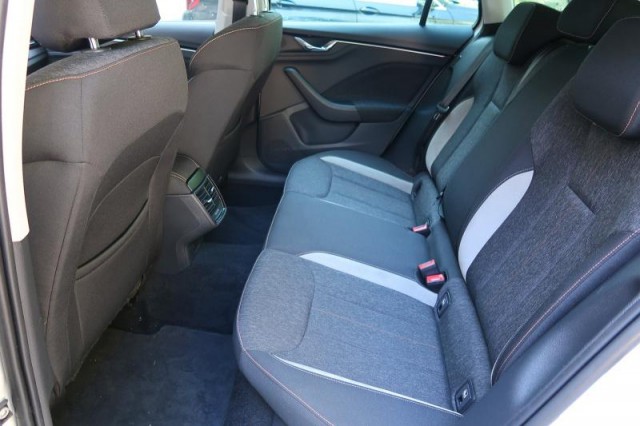 Škoda Kamiq  1.0 TSI Style
