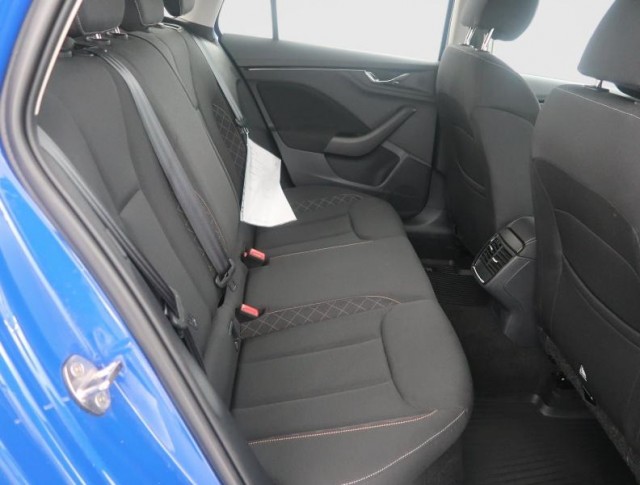 Škoda Kamiq  1.0 TSI Ambition Plus