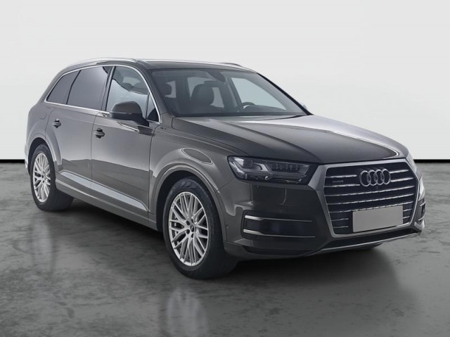 Audi Q7  3.0 TDI 