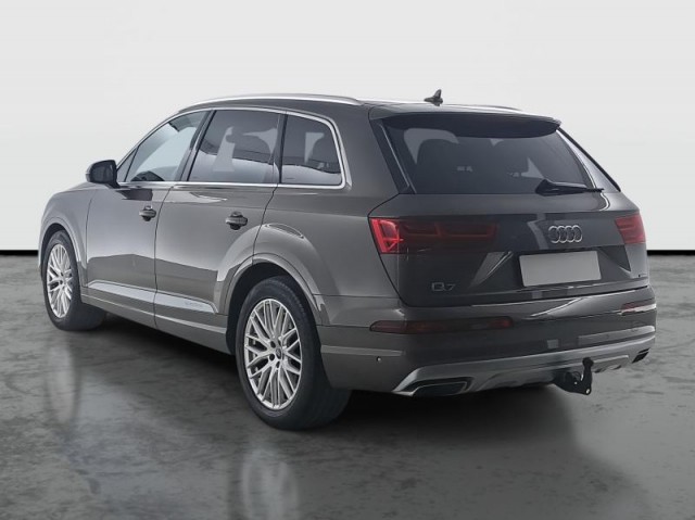 Audi Q7  3.0 TDI 