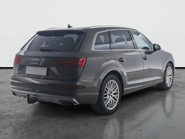 Audi Q7  3.0 TDI 