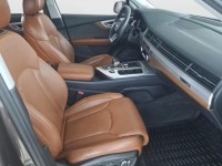 Audi Q7  3.0 TDI 