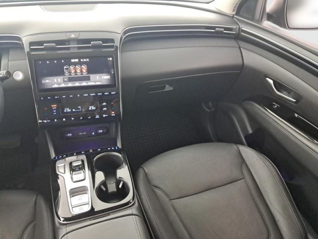 Hyundai Tucson  1.6 T-GDI 48V MHEV 