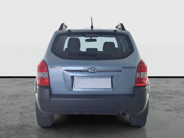Hyundai Tucson  2.0 i 