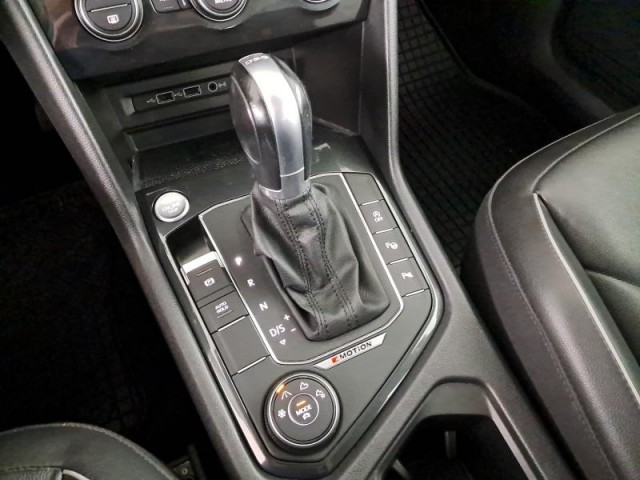 Volkswagen Tiguan  2.0 TDI 