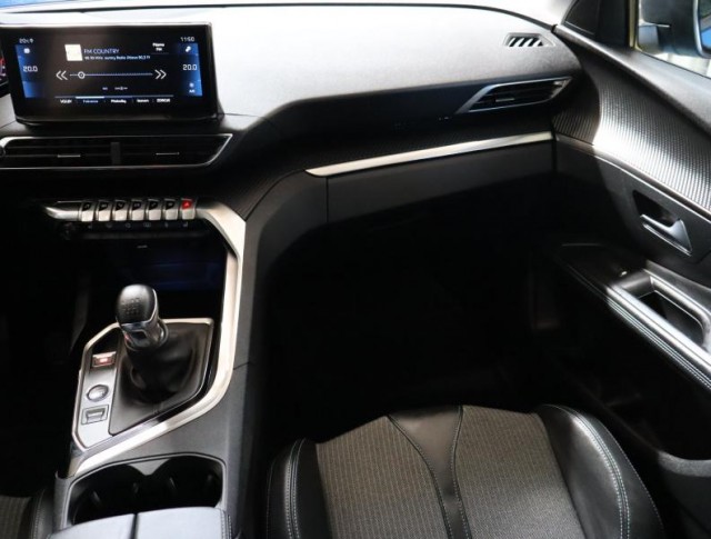 Peugeot 3008  1.2 PureTech 