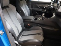 Peugeot 3008  1.2 PureTech 