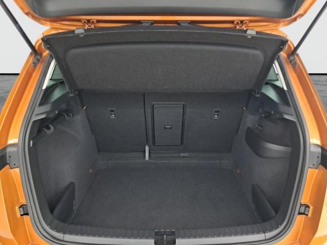 Škoda Karoq  1.5 TSI 