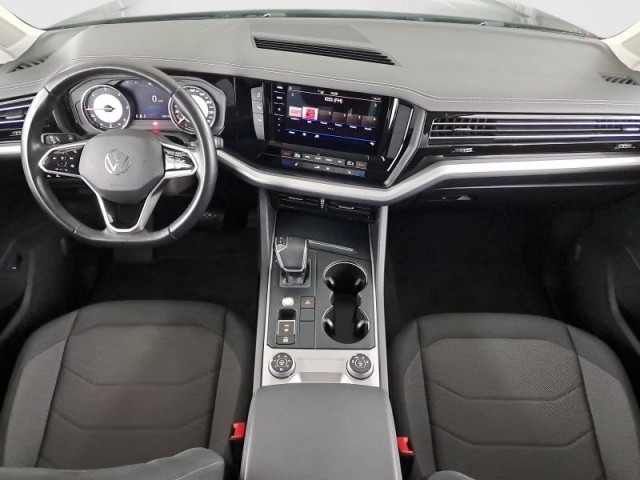 Volkswagen Touareg  3.0 TDI 