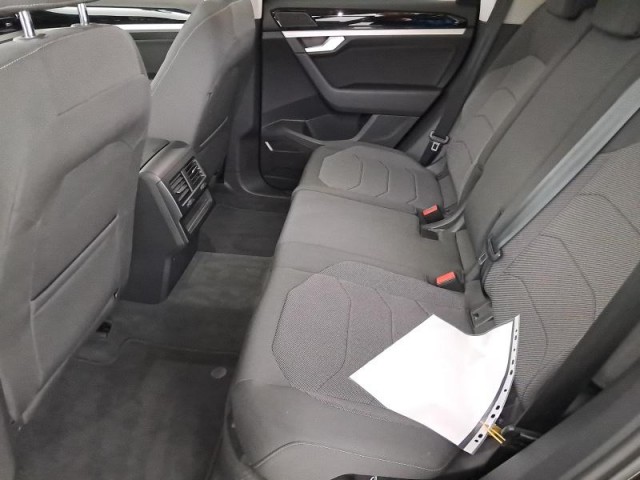 Volkswagen Touareg  3.0 TDI 