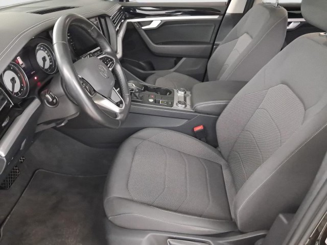 Volkswagen Touareg  3.0 TDI 
