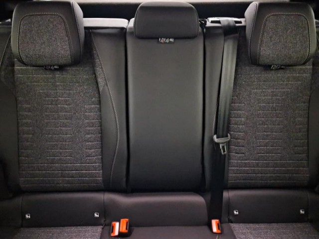 Peugeot 3008  1.2 MHEV 