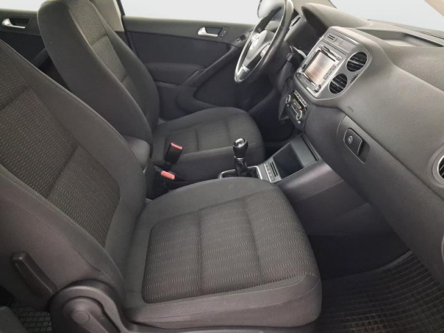 Volkswagen Tiguan  2.0 TDI 