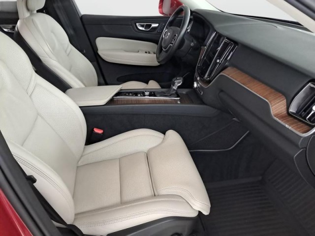 Volvo XC60  D4 AWD 