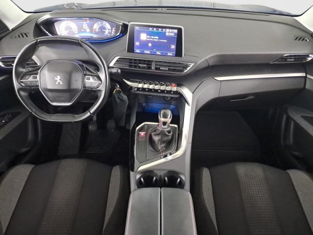 Peugeot 3008  1.5 BlueHDi 