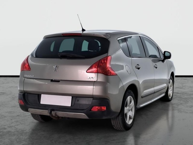 Peugeot 3008  2.0 HDi 