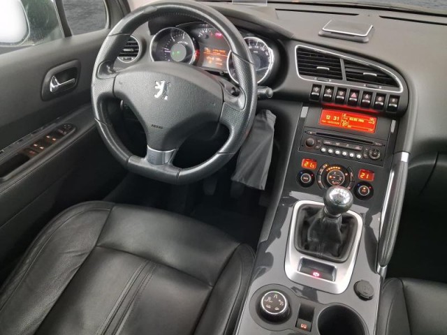 Peugeot 3008  2.0 HDi 