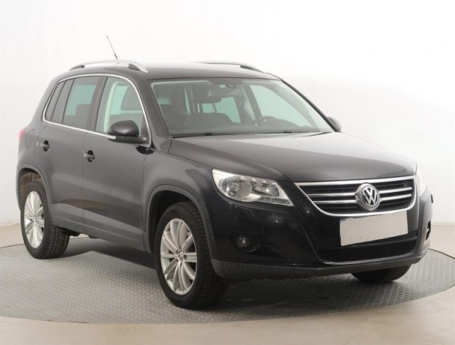 Volkswagen Tiguan  2.0 TSI 