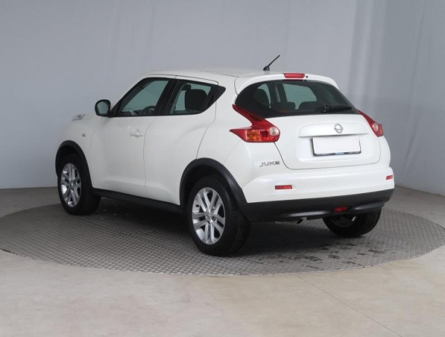 Nissan Juke  1.6 i 