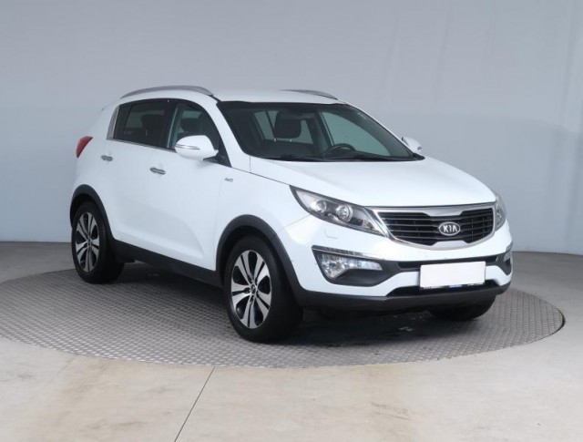 Kia Sportage  2.0 CRDi 