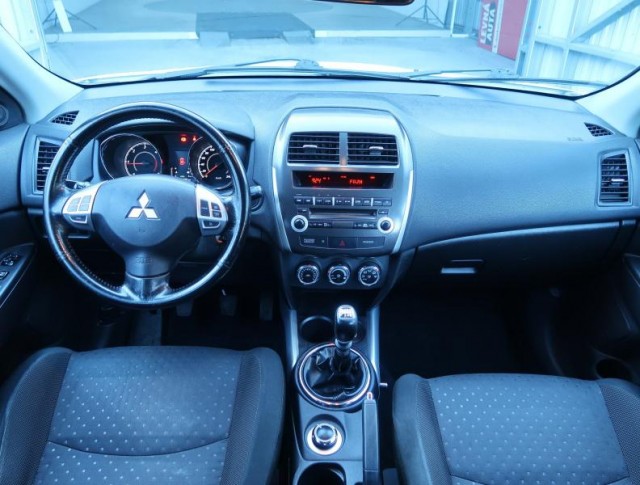 Mitsubishi ASX  1.8 DI-D MIVEC 