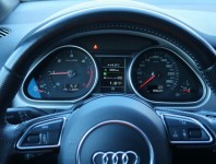 Audi Q7  3.0 TDI 