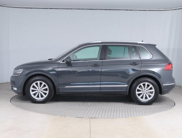 Volkswagen Tiguan  2.0 TDI R-Line