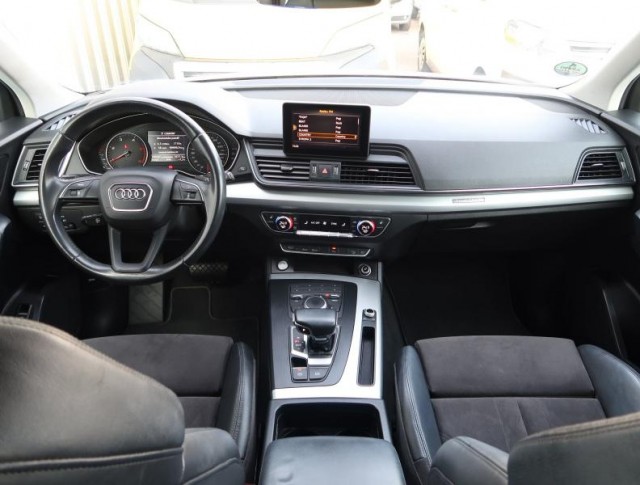 Audi Q5  2.0 TDI 