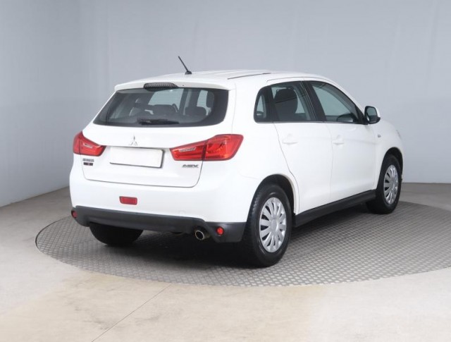 Mitsubishi ASX  1.6 MIVEC 