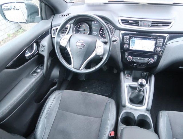 Nissan Qashqai  1.5 dCi 