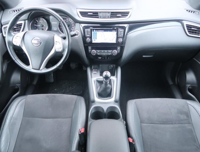 Nissan Qashqai  1.5 dCi 