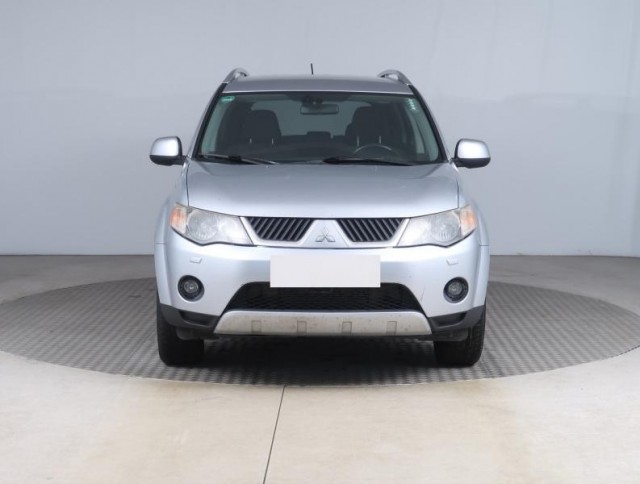 Mitsubishi Outlander  2.0 DI-D 