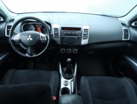 Mitsubishi Outlander  2.0 DI-D 