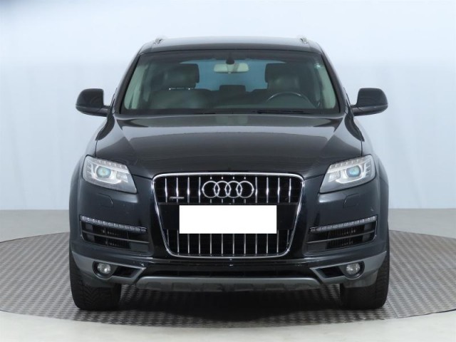 Audi Q7  3.0 TDI 