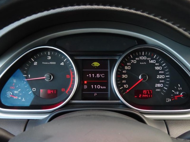 Audi Q7  3.0 TDI 