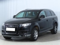 Audi Q7  3.0 TDI 