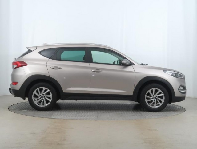 Hyundai Tucson  1.6 T-GDI 