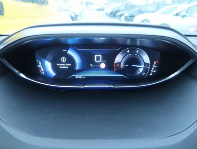 Peugeot 5008  1.5 BlueHDi 