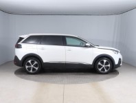 Peugeot 5008  1.5 BlueHDi 