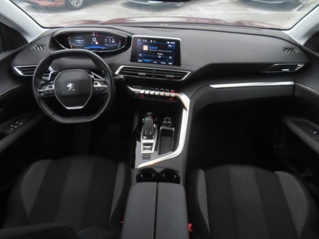 Peugeot 3008  1.6 PureTech 