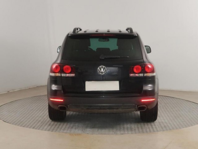 Volkswagen Touareg  3.0 TDI 